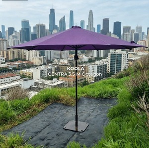 Parasol de terrasse commercial moderne pliable 11,5 pieds avec mât central en acier, imperméable et résistant aux UV pour jardin - Product Image 1