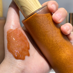 Aceite corporal vegano orgánico en botella de vidrio esmerilado personalizable MLM, brillo corporal en aerosol, aceite hidratante e iluminador líquido. - Product Image 6