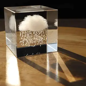 Honor de cristal Feng Shui 3D lluvia nube cristal cubo pisapapeles en blanco 3D láser hecho a mano personalizado K9 cubos de cristal en blanco sólido