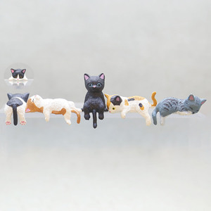 Mini figurines décoratives en résine faites à la main pour plantes en pot, chats, pâtisseries, voitures et filles - Product Image 3