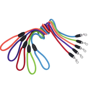 Collier et laisse d'entraînement en corde de couleur unie de qualité supérieure en gros, en nylon pour la marche en plein air des animaux de compagnie - Product Image 2