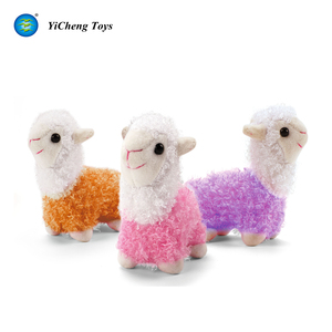 Jouet en peluche animal belle alpaga dans le transporteur - Product Image 1