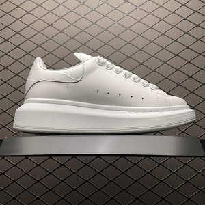 Sneakers de créateurs de haute qualité pour femmes, chaussures de marques célèbres, unisexe, MC, sneakers pour hommes, sneakers blanches personnalisées de luxe - Product Image 4