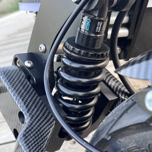 Geofought R7 72V 90-120kmh Dual Motor 40ah Lithium Battery 11inch off Road Folding Scooter with Deck Cover Lights - Product Image 6