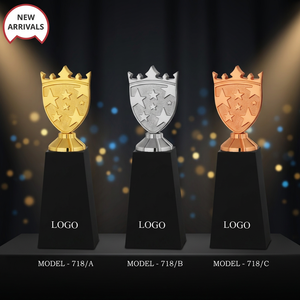 Trophée sportif en métal moulé sous pression de qualité supérieure avec design gravé au laser, portable pour les tournois et les championnats, qualité exceptionnelle - Product Image 1