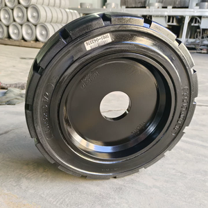 <span class=keywords><strong>ยาง</strong></span>ตันแบบกดติด ขนาด 16x6x10 1/2 สำหรับ<span class=keywords><strong>รถ</strong></span>ยก Linde และรถลากจูง - Product Image 3