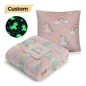 LD Kundenspezifischer Druck Kinder Großhandel Leuchtende Kuscheldecke mit Kissen Benutzerdefiniertes Einhorn-Sternenmuster Magische im Dunkeln leuchtende Decke - Product Image 1