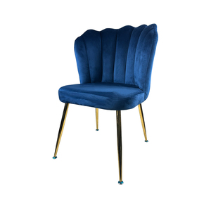 Nordischer Samt-Esszimmerstuhl für Küche und Restaurant, Teddy-Esszimmerstuhl, Moderner Luxus-Essstuhl in Weiß mit Bouclé-Bezug und Goldenen Beinen - Product Image 6