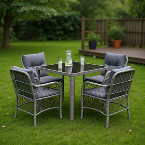 Set da Pranzo da Giardino di Media Dimensione in Rattan PE Grigio, 4 Posti, Arredamento da Esterno in Stile Contemporaneo - Product Image 2
