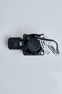 Conjunto de Hotend Completo X1C con Boquilla de Acero Endurecido de 0.4mm, Calentador, Termistor y Ventilador para Impresora 3D <span class=keywords><strong>X1</strong></span> <span class=keywords><strong>Carbon</strong></span>, Original de BambooLab - Product Image 3