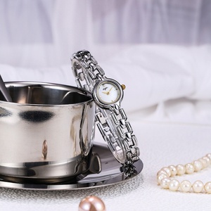 Reloj de Cuarzo MYAR <span class=keywords><strong>Mia</strong></span> para Mujer, Esfera Pequeña, Estilo Medieval, Caja de Acrílico, Correa Delgada de Aleación, Resistente al Agua 30M - Product Image 1