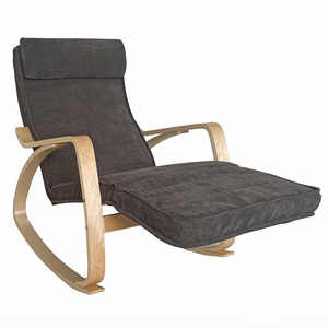 Fauteuil à bascule avec repose-pieds 66x120x90 cm, accoudoirs en bois de bouleau, fauteuil en tissu pour la relaxation - Product Image 4