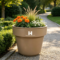 Jardinière classique minimaliste conique en métal, pot de fleurs avec logo personnalisé thermolaqué pour hôtel, patio, jardin (vente en gros)
