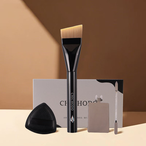 Pinceau à fond de teint angulaire 31 mm, poils synthétiques, manche en bois, pour l'application du maquillage - Product Image 5