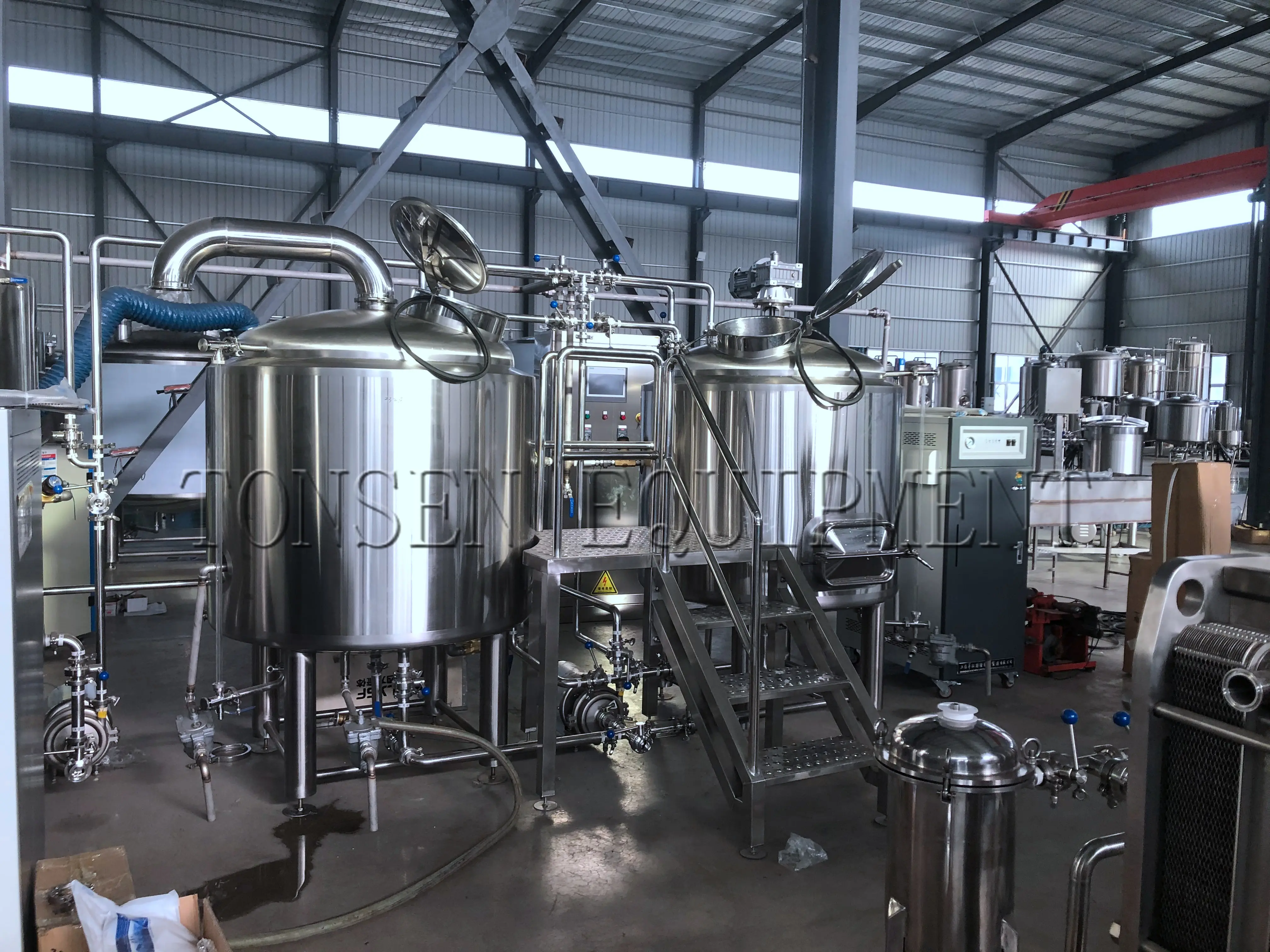 Коммерческое пивоваренное оборудование, 500л 1000л 1500л 2000 микропивоваренное оборудование для проектов пивоварения под ключ