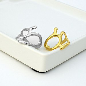 New Exquisite Niche Design Stainless Steel Gold Silver Plated Simple Ring Fashionable Unisex's Geometric Rings Wholesale Jewelry - Product Image 3