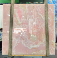 Moderner Polierter Rosa Jade-Marmor Beistelltisch & Couchtisch Natürliche Jade-Hintergrundwand Hotel Innenbereich Stein Heimdekoration