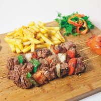 Brochettes jetables en bambou 50 pièces – Finition lisse de haute qualité pour la cuisine