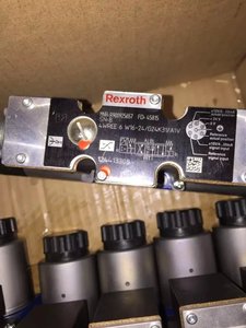 Электромагнитный контрольный клапан Rexroth DBEE30 с DBEE30-3X/200YG24K31M - Product Image 3