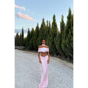 Ensemble de costumes pour femmes Pudra Mariska, élégant et stylé - Product Image 1