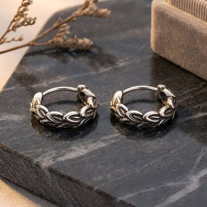 Pendientes de Aro Vintage con Diseño de Planta, Plateados en Plata Antigua, Joyería Unisex, Aros para Oreja para Mujeres y Hombres, Fabricación de Joyería Personalizada - Product Image 4
