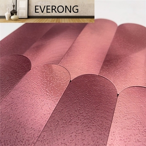 Nouveau design de rose imperméable à l'eau et bande de décoration murale auto-adhésive carreaux de dosseret de cuisine en mosaïque PVC - Product Image 4