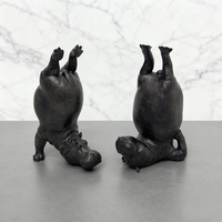 Sculpture animale créative en gros Statue d'hippopotame de yoga Cadeaux de fantaisie Décoration intérieure créative pour ornement de table de salon