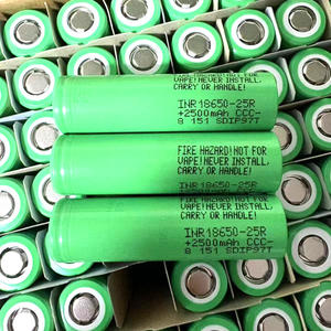 Original Samsung <span class=keywords><strong>INR</strong></span> 18650 <span class=keywords><strong>25R</strong></span> 2500mAh 20A Lampe de poche Batteries au lithium-ion Cylindres cylindriques de qualité supérieure - Product Image 1