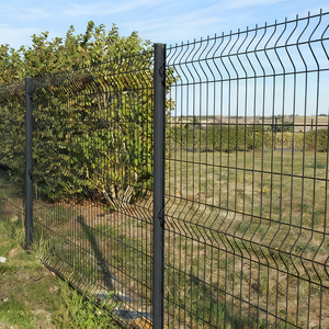Panneau de clôture en treillis soudé en maille V recouvert de PVC, clôture 3D incurvée pour jardin résidentiel - Product Image 2
