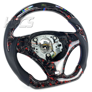 Accessoires intérieurs de voiture, volant en fibre de carbone forgée avec LED RPM pour E92 E90 E93 M3 E84 E87 320 325 330 335 - Product Image 3