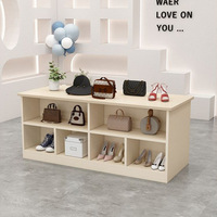 Luxuriöser Schuh- und Taschen-Präsentationsschrank, Modische Schuh- und Handtaschen-Vitrine, Glas-Verkaufsregal für Boutiquen