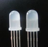 Meilleur prix puces TW cathode d'anode commune lentille diffuse blanche 4 broches tri couleur 5mm lampe à LED RVB pour lumières