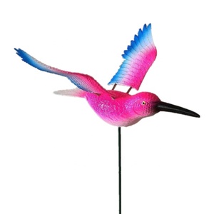 Ornement de jardin en plastique volant en forme de colibri rose personnalisé, écologique, résistant aux UV, aménagement paysager artificiel, ornements d'extérieur - Product Image 3