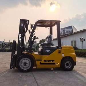 מלגזה דיזל 3 טון עם מנוע יפני ותורן משולש - משלוח מהיר - Product Image 1