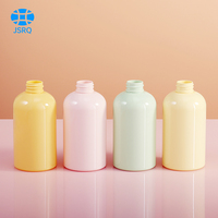 Bouteille en plastique pressée vide de 300 ml pour le lavage et l'entretien des produits chimiques quotidiens, emballée dans des flacons de shampoing d'hôtel