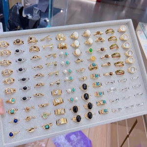 Goede Kwaliteit Mix 100Pcs Ring <span class=keywords><strong>Box</strong></span> Gouden Verlovingsring Hartvorm Diamant Vrouwen Ring Voor Meisje Nieuwste Eenvoudige Ontwerp Juwelendoos - Product Image 1