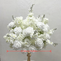 En stock dans l'entrepôt américain : Boule de fleurs artificielles blanches de 50 cm pour centres de table de mariage, réceptions, hôtels, décoration d'anniversaire à domicile