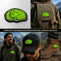 Patchs en PVC 3D en forme de cerveau personnalisés, badges en caoutchouc vert avec design auto-agrippant, patchs logo pour sacs à dos, chapeaux, vestes et accessoires streetwear