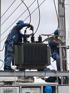 Transformador de Potencia Sumergido en Aceite Shengcheng de 10kV, 60Hz, Salida de 480V, Trifásico, para Renovación de Redes Urbanas - Product Image 5