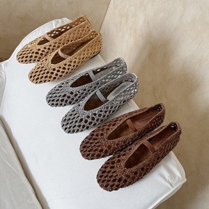 Knitted hollowed-out shallow-<b>toe</b> women's shoes Spring/Summer new style Sheepskin insoles Single strap <b>Flat</b> heel Women's shoes - Product Image 2