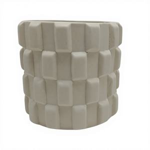 <span class=keywords><strong>Pot</strong></span> <span class=keywords><strong>de</strong></span> <span class=keywords><strong>fleurs</strong></span> personnalisé Art Déco en céramique blanche, finition mate, design créatif et original, léger et respirant, <span class=keywords><strong>de</strong></span> taille standard. - Product Image 1