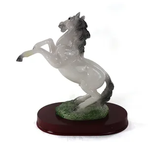 Handmade resina 3d cavalo decoração home escultura jade branco