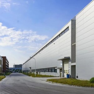 Struttura in Acciaio Q235B, Magazzino Prefabbricato Anti-Uragano e Resistente a Carichi di Neve Personalizzati per Brasile, Argentina, Cile, Sud America - Product Image 4