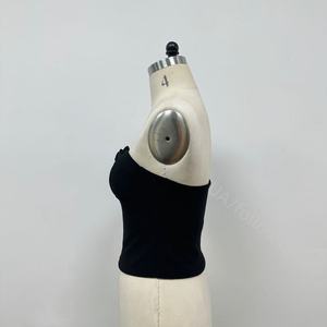 Ready Ship Personnalisé Femmes Court Longueur Haut Sans Bretelles <span class=keywords><strong>Noir</strong></span> Tissu Accent Fleur Détail <span class=keywords><strong>pour</strong></span> <span class=keywords><strong>les</strong></span> Fêtes - Product Image 3