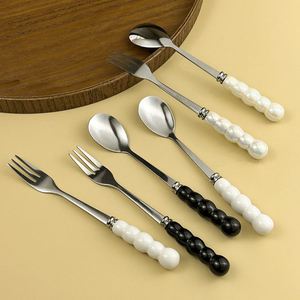 Ensemble de couverts en acier inoxydable avec poignées en céramique de luxe, cuillère et fourchette à dessert, vente en gros - Product Image 4