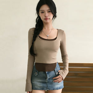 Camiseta de punto con bloques de color para mujer, cuello redondo, manga larga, informal, a la moda, estilo urbano, corte ajustado - Product Image 4