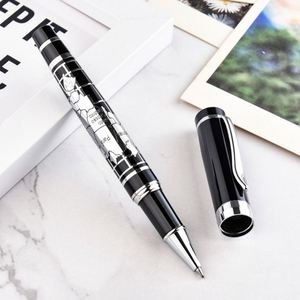 Stylo bille de luxe en métal avec carte du monde, écriture fluide, cadeau d'affaires pour cadres, avec logo personnalisé, rechargeable et personnalisable - Product Image 1