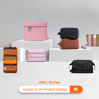 Fabricant personnalisé avec logo imprimé brodé doux petit mini sac de voyage en coton matelassé gaufré maquillage cosmétique pochette