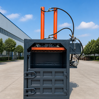 Presse à balles hydraulique verticale de 60 tonnes pour le recyclage des déchets plastiques et textiles
