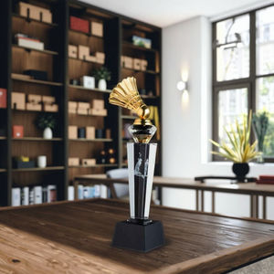 2025 trophée de <span class=keywords><strong>badminton</strong></span> en cristal personnalisé coupe Premium Sport Awards & Souvenirs fabriqués à la main autres métiers en cristal - Product Image 5